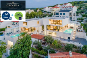 Luxury Villa Complex